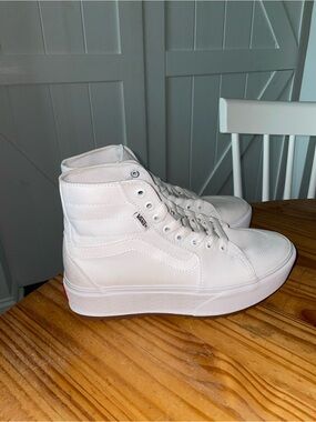 Vans Filmore Hi Tapered Platform ST sneakers in True White Womens Sz 8.5 NWOB